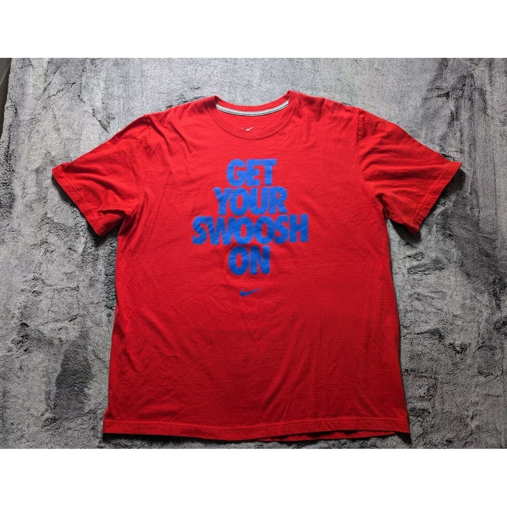 Nike Short Sleeve T Shirt Men's Size XXL Red Regular Fit